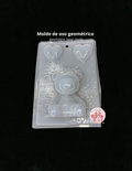 Molde en forma de oso y corazón